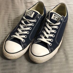 Navy Converse women’s 11